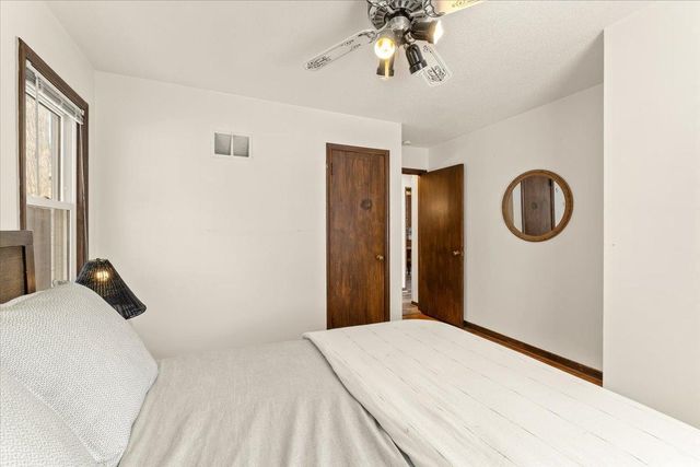 3149 Nevada Avenue S, Saint Louis Park, MN 55426