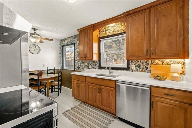 3149 Nevada Avenue S, Saint Louis Park, MN 55426