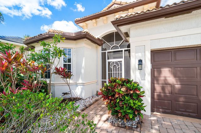 7970 Monarch Court, Delray Beach, FL 33446