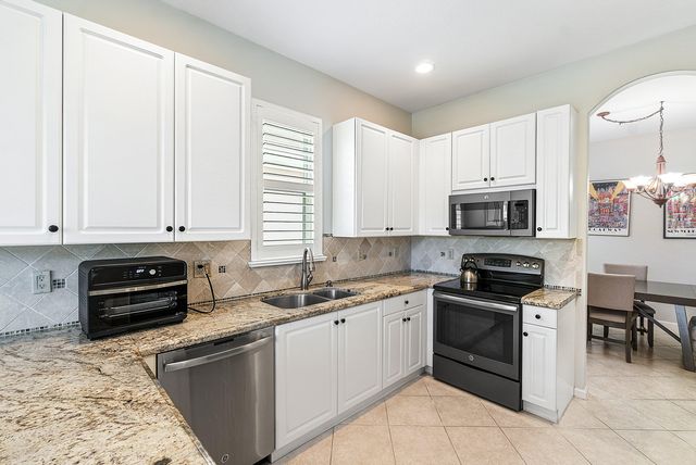 7970 Monarch Court, Delray Beach, FL 33446