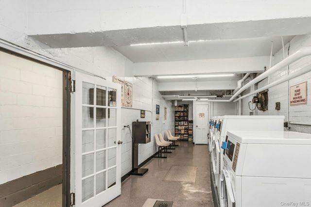 3345 90th Street 3G, Jackson Heights, NY 11101