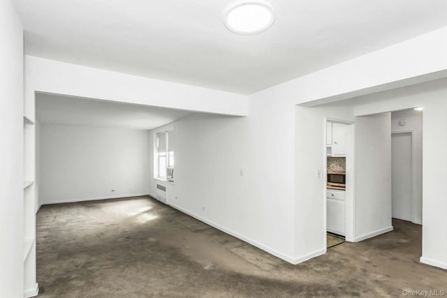 3345 90th Street 3G, Jackson Heights, NY 11101