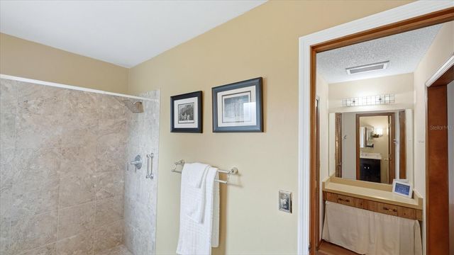 2205 71ST STREET W, Bradenton, FL 34209