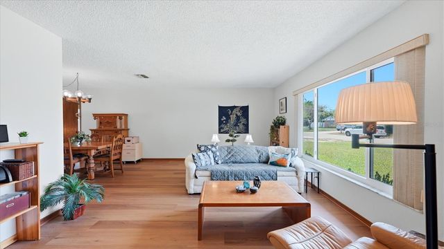 2205 71ST STREET W, Bradenton, FL 34209