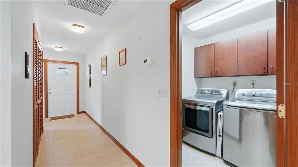 Image 23 of property listing at 2205 71ST STREET W, Bradenton, FL 34209