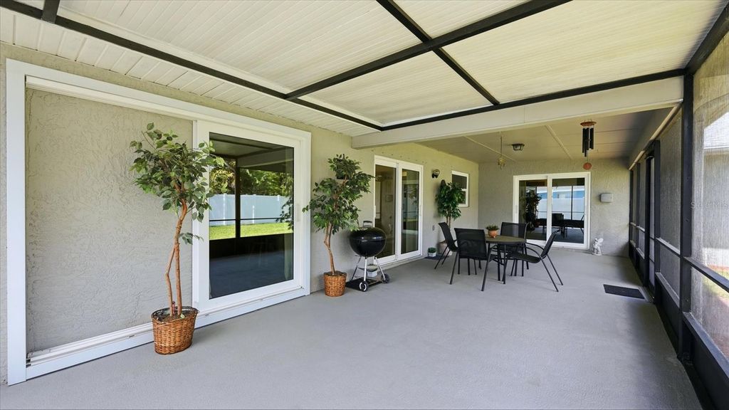 Image 25 of property listing at 2205 71ST STREET W, Bradenton, FL 34209