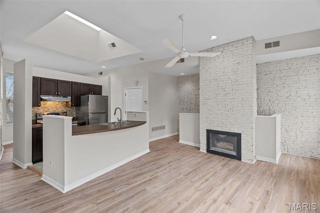 2221-2223 Rutger Street, St Louis, MO 63104