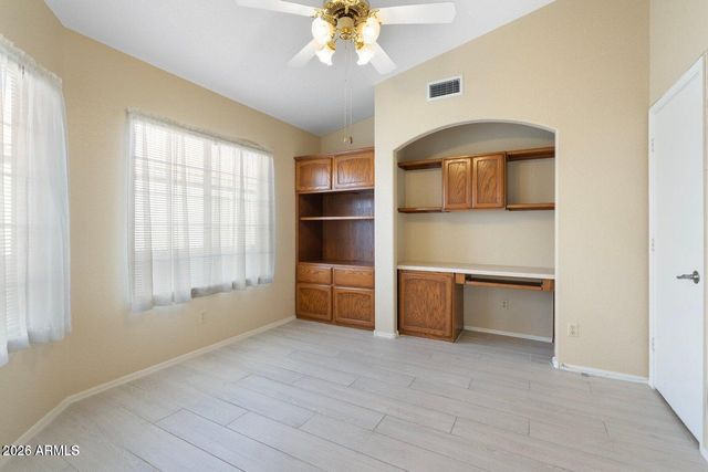 10622 W MOHAWK Lane, Peoria, AZ 85382