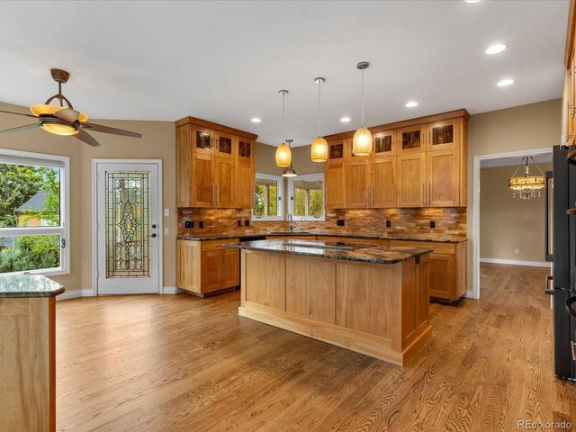 5566 S Lewiston St, Centennial, CO 80015