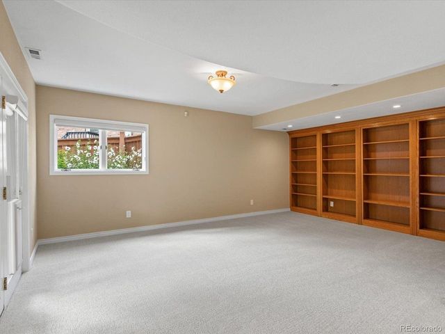 5566 S Lewiston St, Centennial, CO 80015