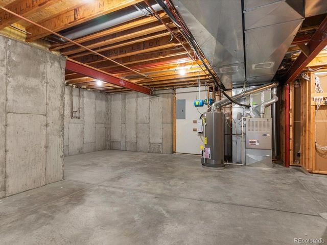5566 S Lewiston St, Centennial, CO 80015
