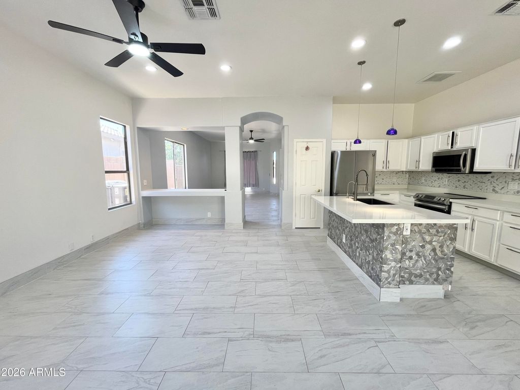 6030 W KIMBERLY Way, Glendale, AZ 85308 — photo 4