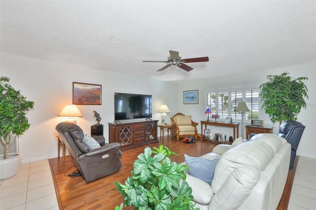 684 ALLEGHENY DRIVE, Sun City Center, FL 33573