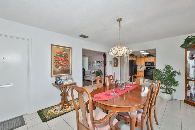 684 ALLEGHENY DRIVE, Sun City Center, FL 33573