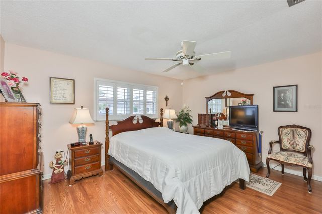684 ALLEGHENY DRIVE, Sun City Center, FL 33573