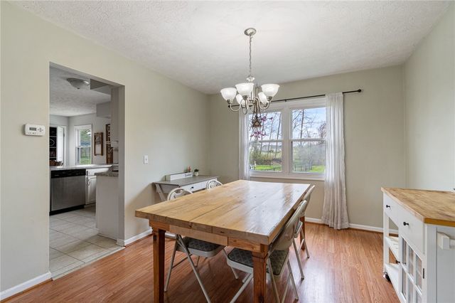 7747 Roder Parkway, Ontario, NY 14519