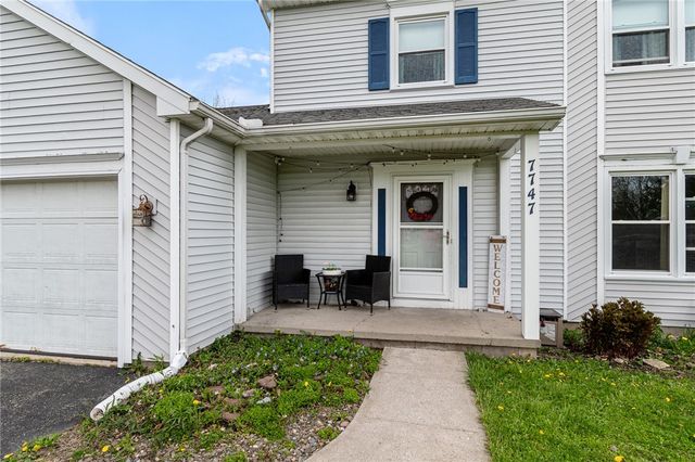 7747 Roder Parkway, Ontario, NY 14519