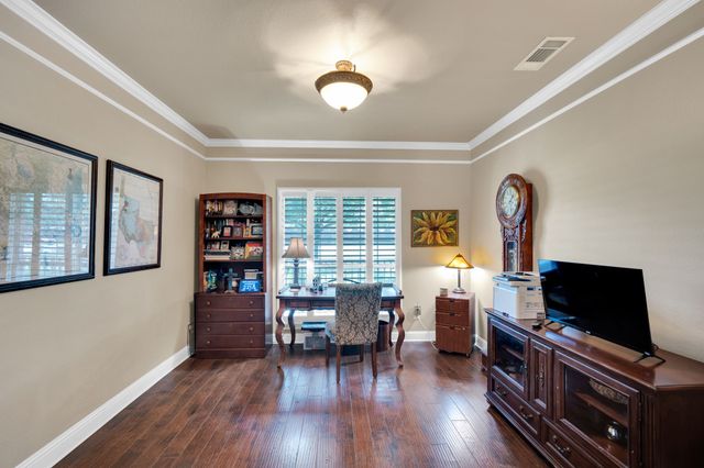 4240 Monroe Drive, Midlothian, TX 76065