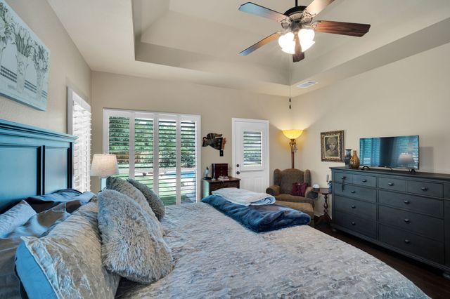 4240 Monroe Drive, Midlothian, TX 76065
