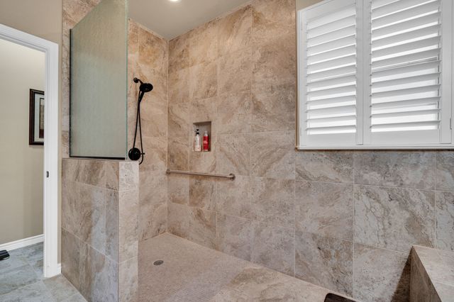 4240 Monroe Drive, Midlothian, TX 76065