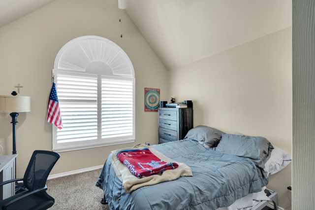 4240 Monroe Drive, Midlothian, TX 76065