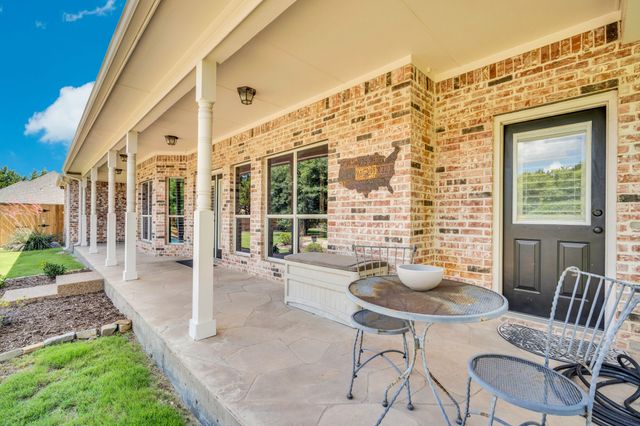 4240 Monroe Drive, Midlothian, TX 76065