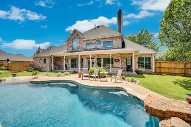 4240 Monroe Drive, Midlothian, TX 76065