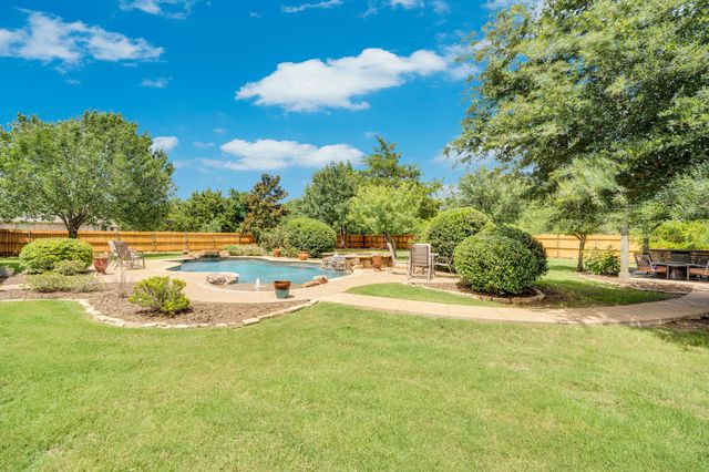 4240 Monroe Drive, Midlothian, TX 76065