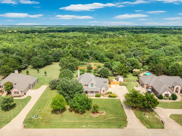 4240 Monroe Drive, Midlothian, TX 76065