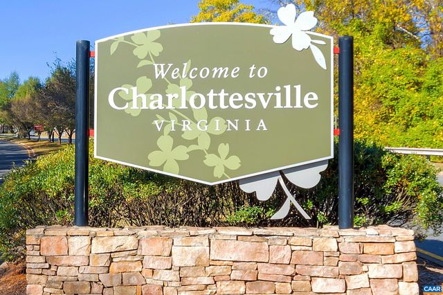 1147 MERIWETHER ST, Charlottesville, VA 22902