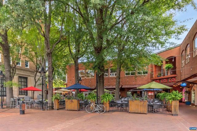 1147 MERIWETHER ST, Charlottesville, VA 22902