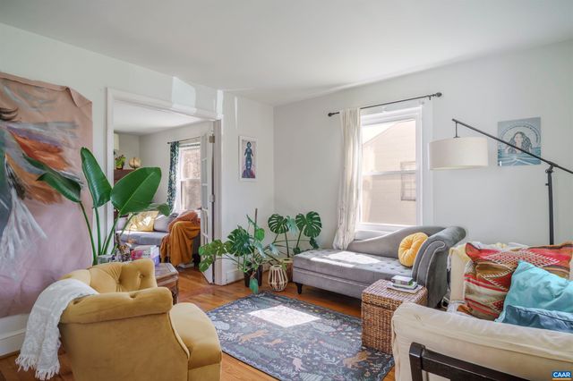 1147 MERIWETHER ST, Charlottesville, VA 22902
