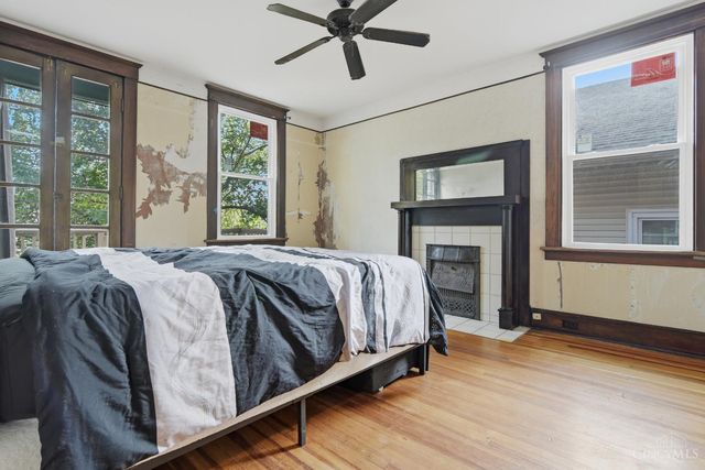 3070 Wardall Avenue, Cincinnati, OH 45211