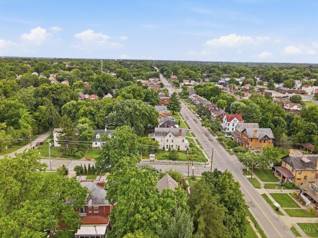 3070 Wardall Avenue, Cincinnati, OH 45211