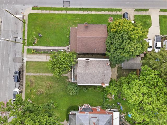 3070 Wardall Avenue, Cincinnati, OH 45211