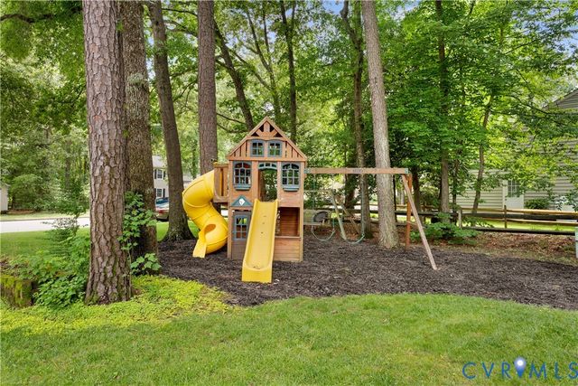 10100 Contessa Ct, Glen Allen, VA 23060