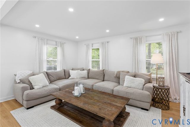 10100 Contessa Ct, Glen Allen, VA 23060