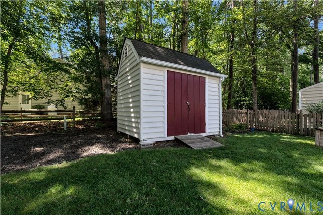10100 Contessa Ct, Glen Allen, VA 23060