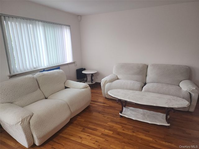 65-08 77 Street 2, Middle Village, NY 11379