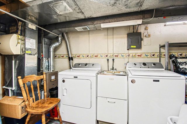 5961 Leisure South Drive SE, Kentwood, MI 49548