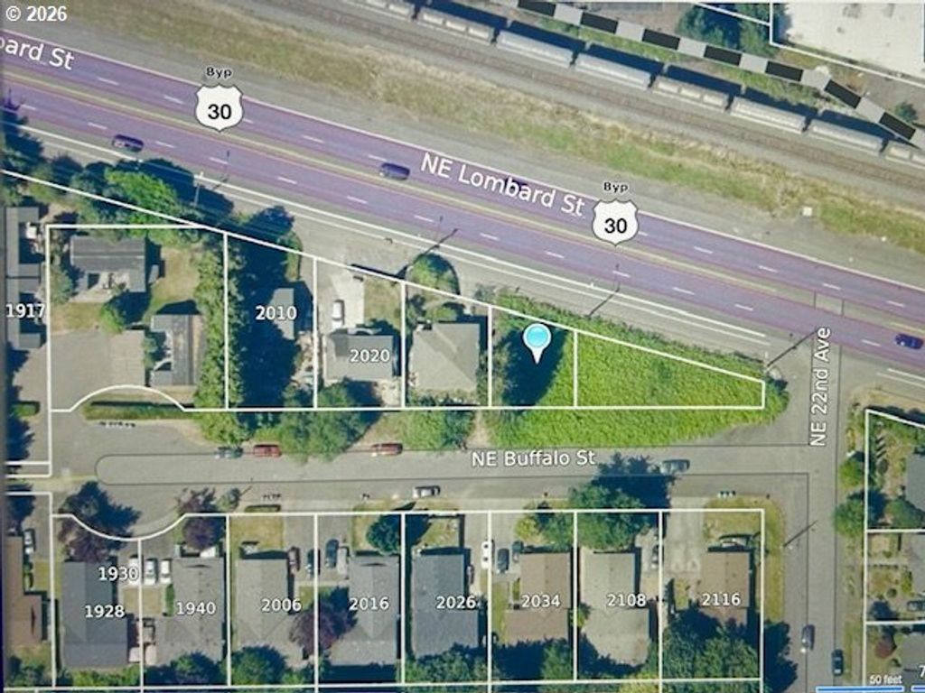 2045 Ne BUFFALO St, Portland, OR 97211