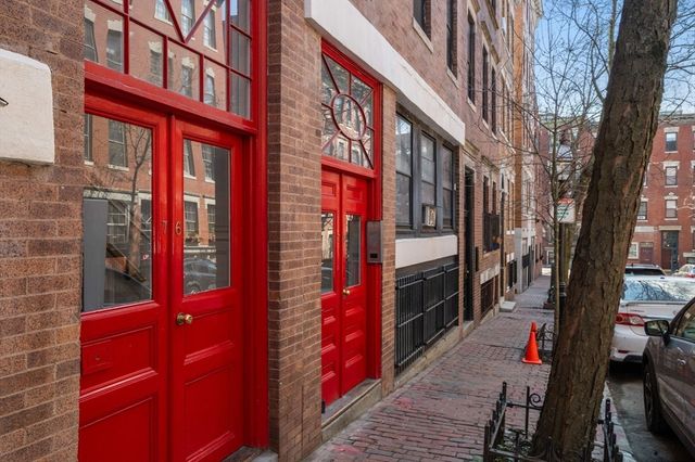 76 Phillips Street 3, Boston, MA 02114