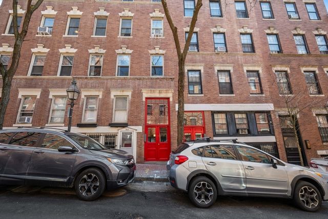 76 Phillips Street 3, Boston, MA 02114