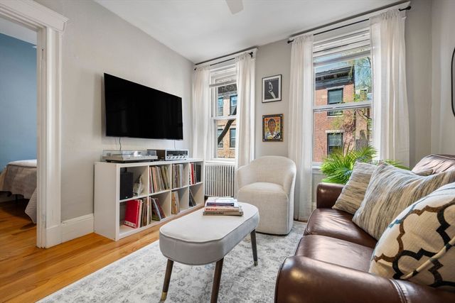 76 Phillips Street 3, Boston, MA 02114