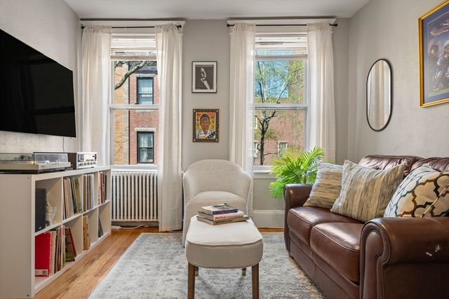 76 Phillips Street 3, Boston, MA 02114