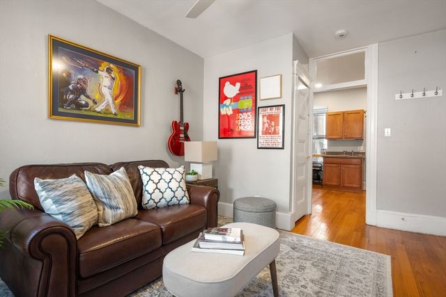 76 Phillips Street 3, Boston, MA 02114