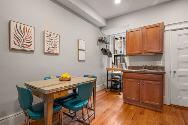 76 Phillips Street 3, Boston, MA 02114