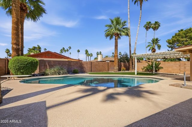 240 N ANCORA Drive N, Litchfield Park, AZ 85340