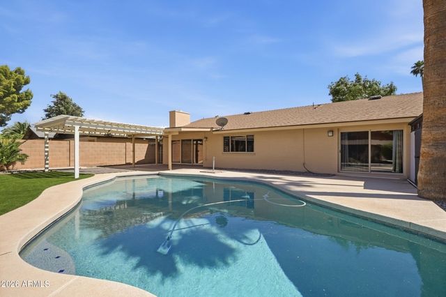 240 N ANCORA Drive N, Litchfield Park, AZ 85340