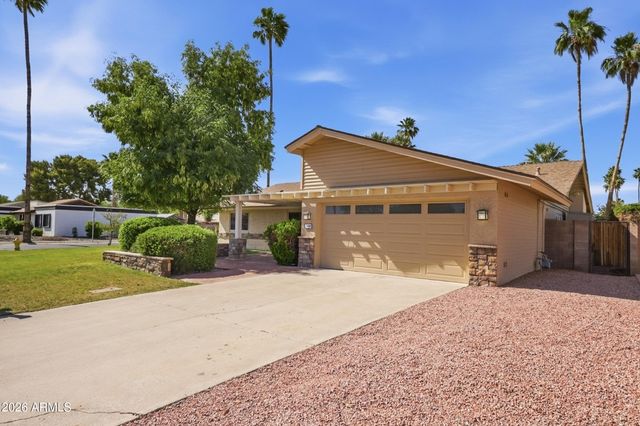 240 N ANCORA Drive N, Litchfield Park, AZ 85340